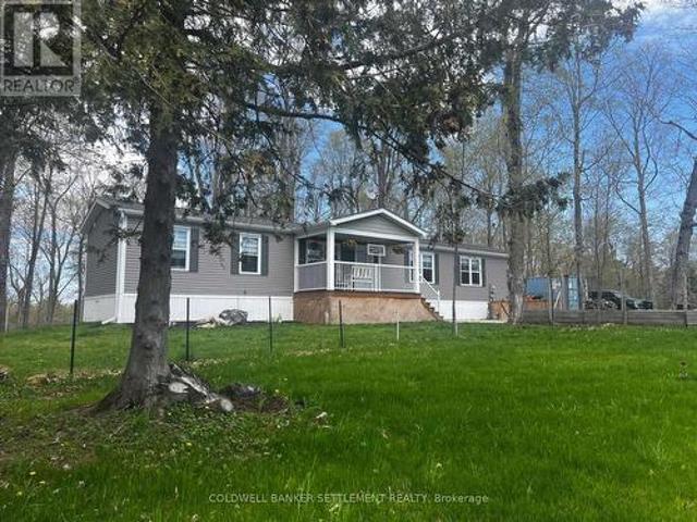 5496 Mcdonald'S Corners Road, Lanark Highlands, ON, K0G 1M0 house for sale | Listing ID X12209 | Royal LePage