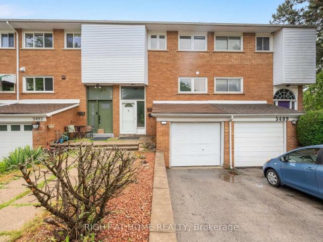 5491 Schueller Crescent, Burlington | 3Beds/3Bath, Townhouse, $929,000 | Condos. Ca