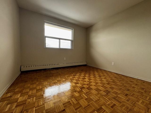 549 573 North Service Road 2 Bedroom Apartment for Rent at 549 North Service Rd, Mississauga, ON L5A 1B5 Cooksville