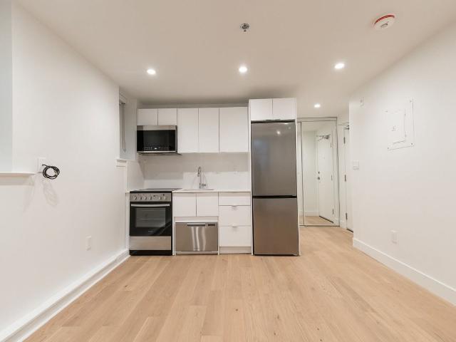 54 56 Maitland Street Studio Apartment for Rent at 54 Maitland St, Toronto, ON M4Y 1C5 The Village