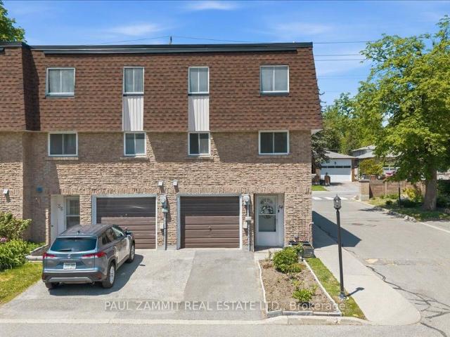 54 141 Clark Avenue, Thornhill | For Sale @ $799,000 | Condos. Ca