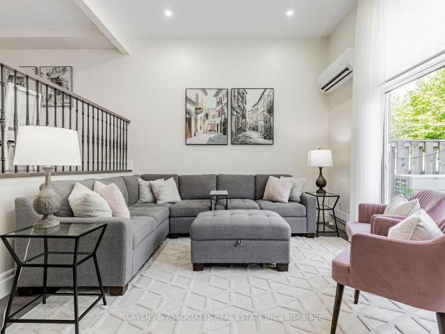 54 141 Clark Avenue, Thornhill | Terminated, N12747 | Condos. Ca