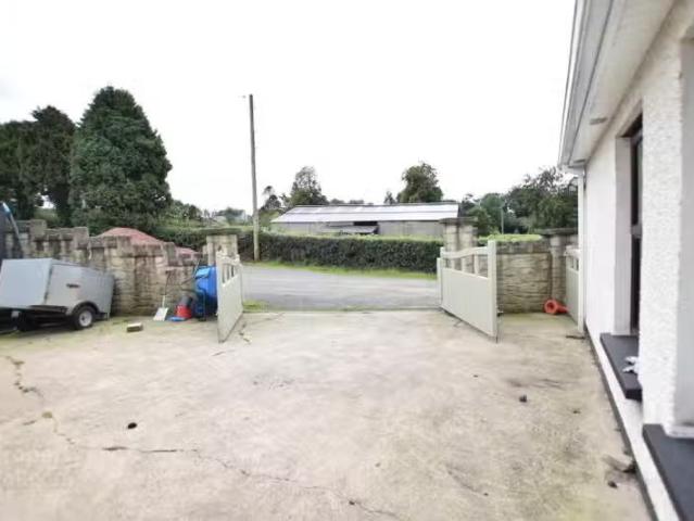 54 Urbal Road