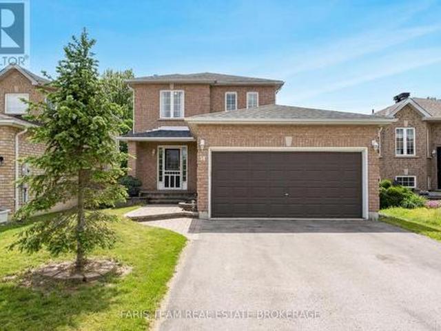 54 Bird Street, Barrie, ON, L4N 0X4 house for sale | Listing ID S13465 | Royal LePage