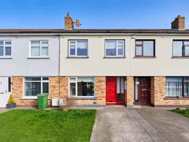 54 Castleknock Vale, Castleknock, Dublin 15 is for sale