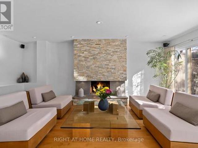 54 London Road, Newmarket, ON, L3Y 6A2 house for sale | Listing ID N13485 | Royal LePage