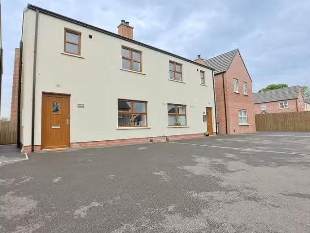 54 Nicholson Green
