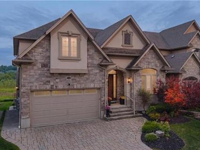 54 Paige Street, Kitchener, ON, N2K 4P6 house for sale | Listing ID 40838 | Royal LePage