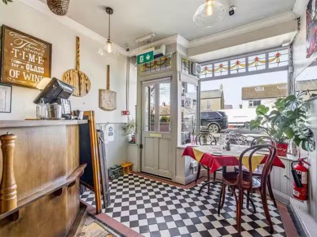 54 Strand Street, Skerries, County Dublin, K34 KH98