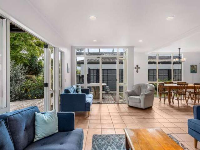 54A Comins Crescent, Mission Bay, Auckland City