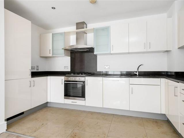 550,000 | Apt 1 The Green, Gas Yard Lane, Malahide, Co. Dublin Quillsen 5006 MyHome. Ie Residential