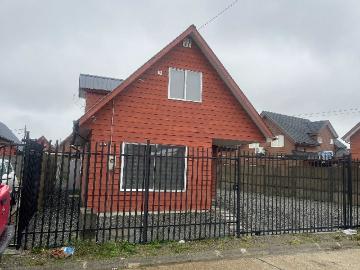 $ 550.000 Casa en Arriendo en Puerto Montt 3 dormitorios 2 baños / Kutt Property