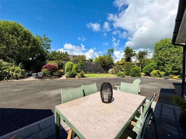 550,000 | Faughart Upper, Mountpleasant, Dundalk, Louth Blue Sky Property 5009 MyHome. Ie Residential