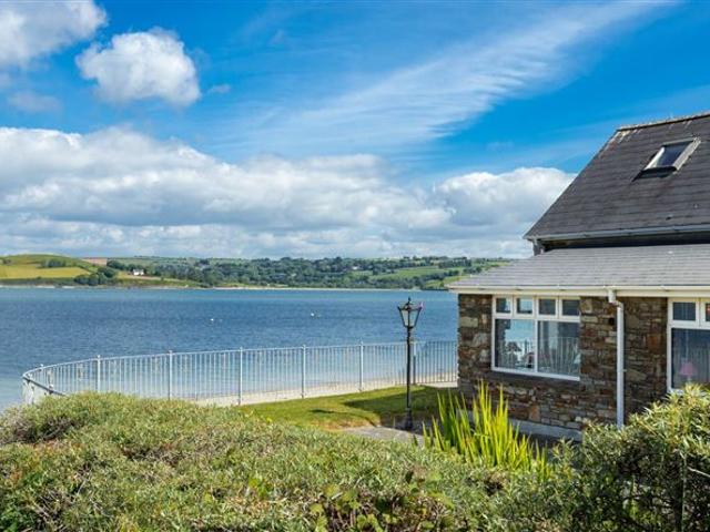 550,000 | The Boathouse, Woodpoint, Courtmacsherry, Co. Cork Martin Kelleher Property Ltd 5011 MyHome. Ie Residential