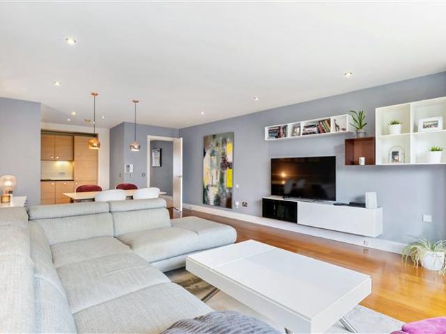 550,000 | 272 Wyckham Point, Dundrum, Dublin 16 Marlay Property Group 5016 MyHome. Ie Residential