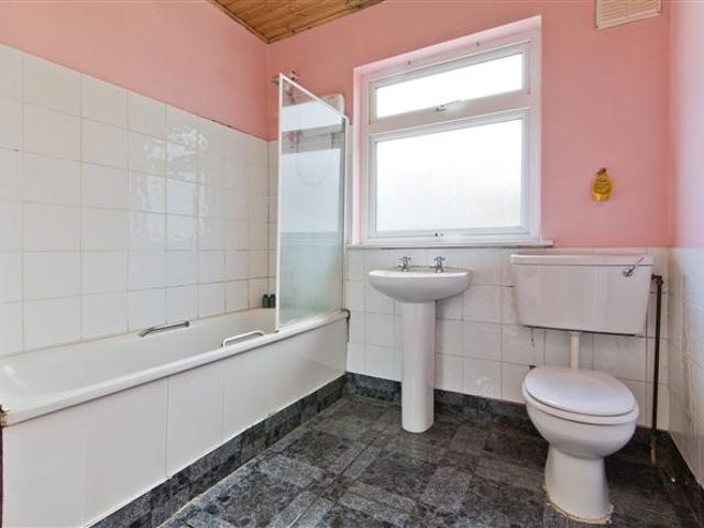 550,000 | 3 St Mary's Road, Walkinstown, Dublin 12 Sherry FitzGerald Sundrive 5003 MyHome. Ie Residential
