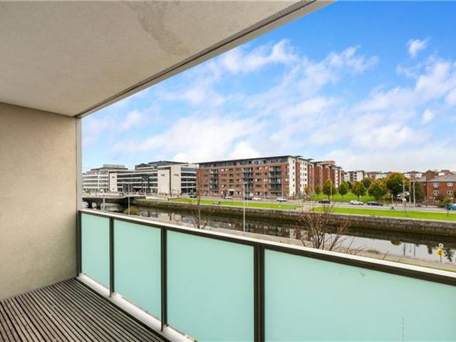 550,000 | 54 Hill Of Down, Spencer Dock, Dublin 1 Hooke & MacDonald 4962 MyHome. Ie Residential