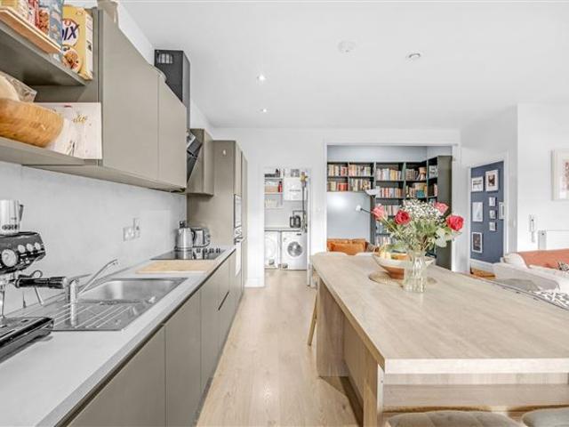 550,000 | 5, Oxmanstown Lofts, Smithfield, Dublin 7 Owen Reilly 4982 MyHome. Ie Residential