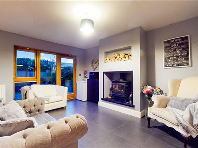 550,000 | 5 Silken Park Lane, Kingswood Cross, Dublin 22, Co. Dublin HWP Residential 4972 MyHome. Ie Residential