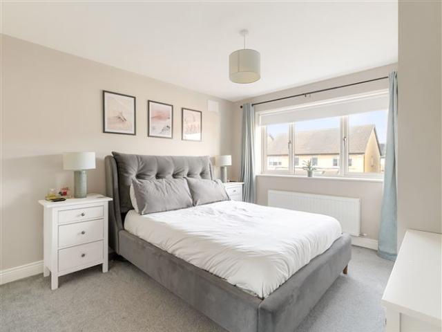 550,000 | 6 Dodderbrook Place, Ballycullen, Dublin 24 Byrne Malone Estate Agents 4988 MyHome. Ie Residential