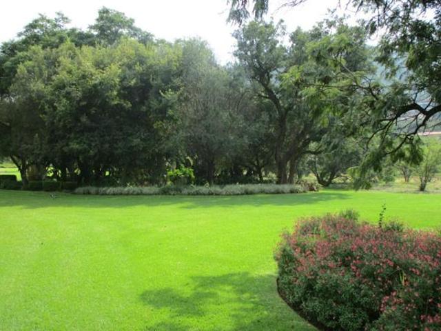 550 m² Land available in Kosmos Ridge Estate