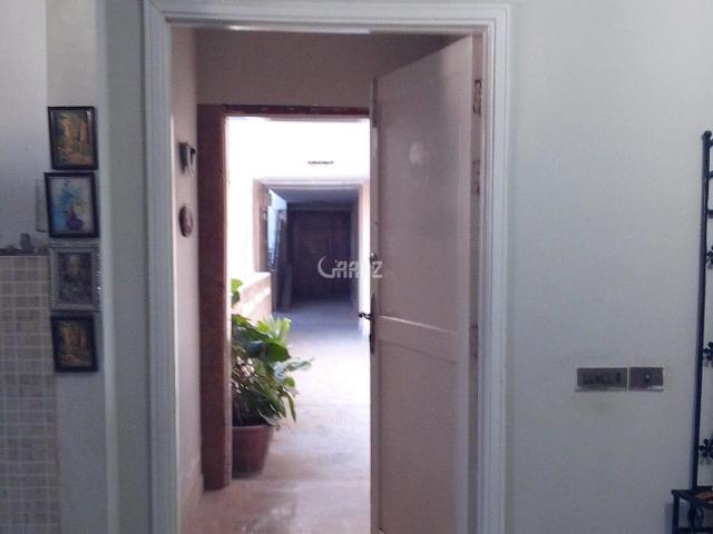 550 Square Feet Apartment for Rent in Karachi DHA Defence