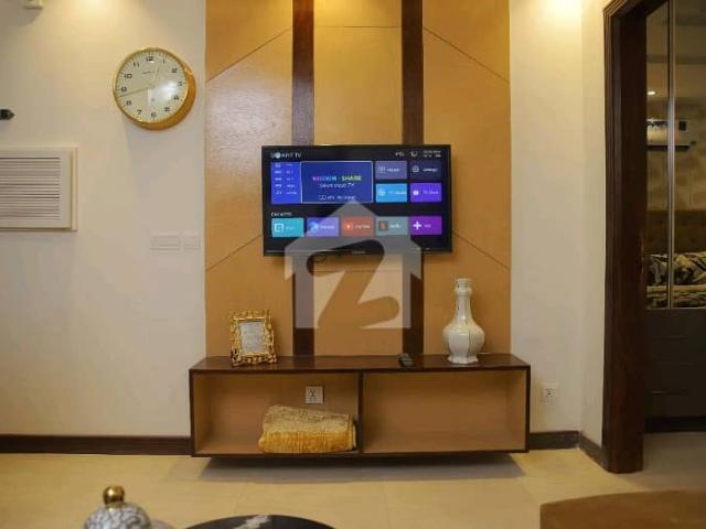 550 Square Feet Flat available for rent in Bahria Town Sector C if you hurry