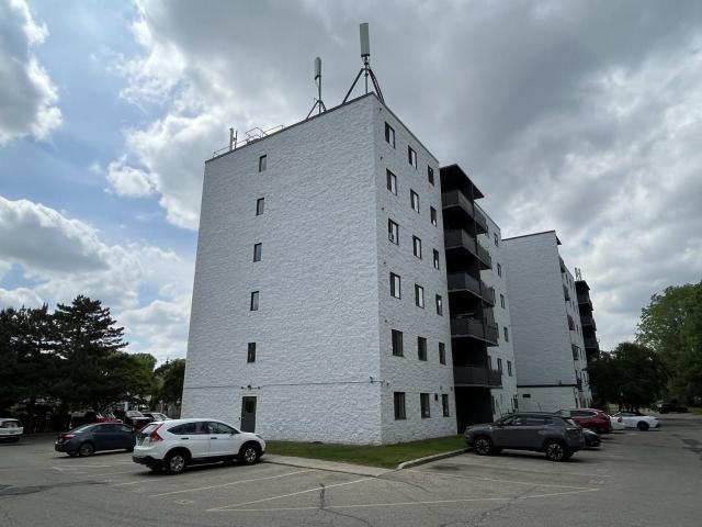 550 Westmount Road West 1 Bedroom Apartment for Rent at 550 Westmount Rd W, Kitchener, ON N2M 5G5 Westmount