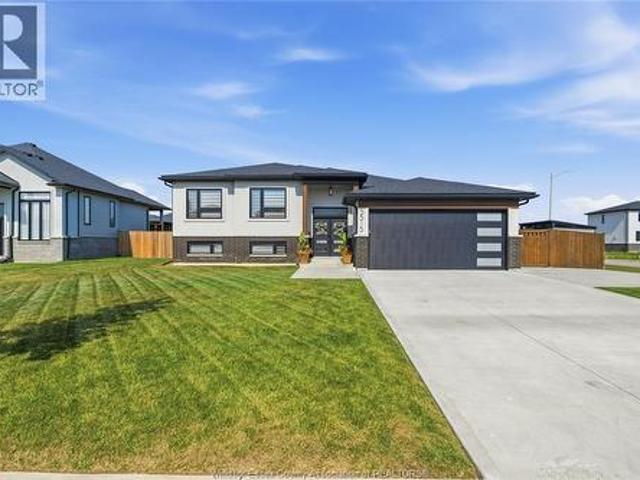 5515 Nostadt, Comber, ON, N0P 1J0 house for sale | Listing ID 26017 | Royal LePage