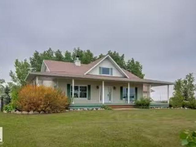 55116 Rge Road 230, Rural Sturgeon County, AB, T8L 5B4 house.