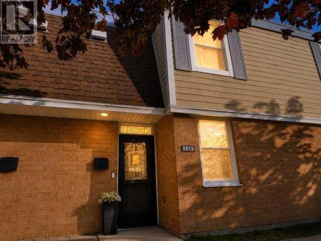 5513 Sentinel Square, Halifax, NS, B3K 4A8 townhouse for sale | Listing ID 202618 | Royal LePage