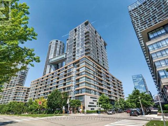 551 10 Capreol Court, Toronto, ON, M5V 4B3 condo for sale | Listing ID C13657 | Royal LePage