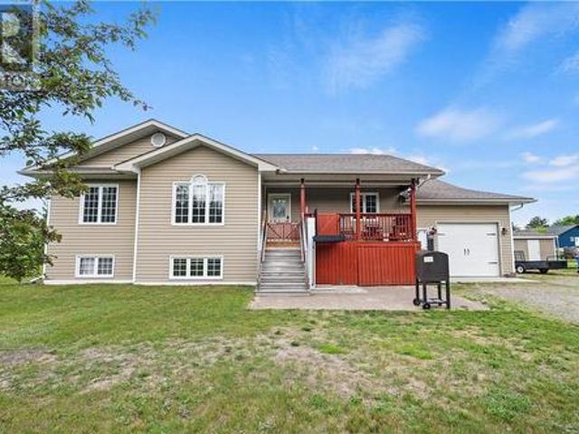 551 Barber Street, Espanola, ON, P5E 1M9 house for sale | Listing ID 2128 | Royal LePage