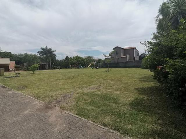 551 m² Land available in Waterval East