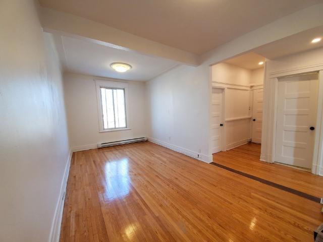 5538 Boul. St Michel Montréal Rosemont, QC H1Y