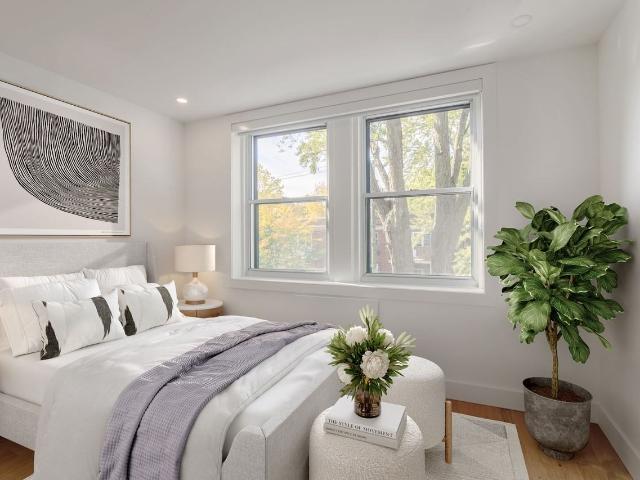 5530 Cote Saint Luc Road 3 Bedroom Apartment for Rent at 5530 Ch De La Côte Saint Luc, Montréal, QC H3X 2C8 Norte Dame De Gráce