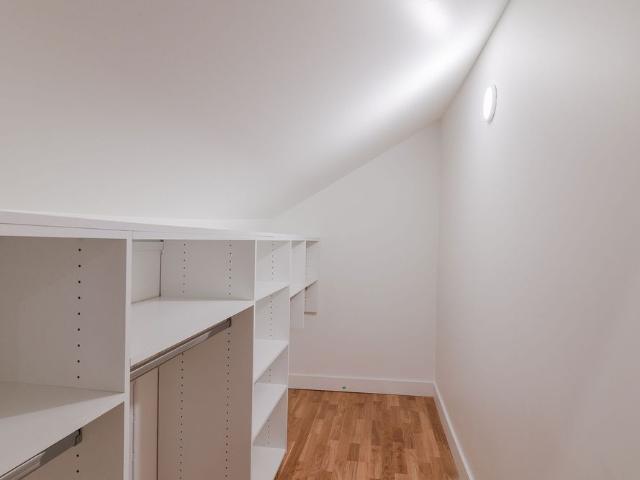 5530 Cote Saint Luc Road