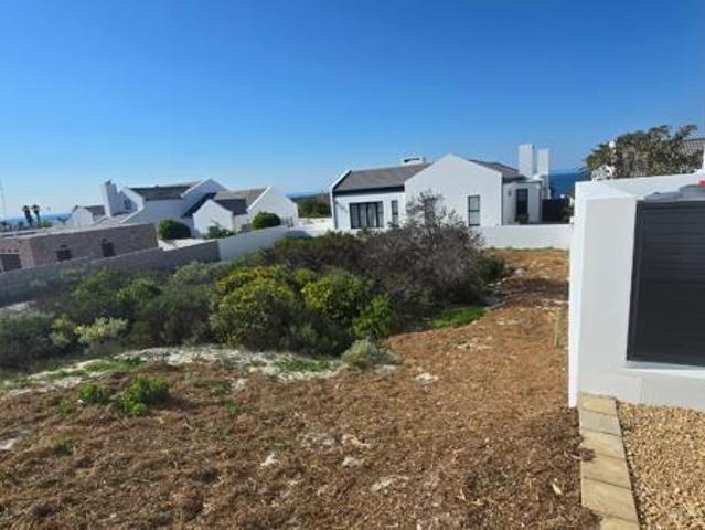 554 m² Land available in Shelley Point