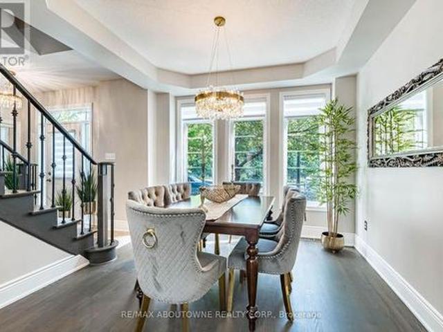 5550 Tenth Line W, Mississauga, ON, L5M 0G2 house for sale | Listing ID W13595 | Royal LePage