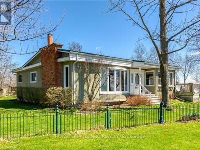 555 Edgewater Place, Haldimand, ON, N1A 2W8 house for sale | Listing ID X12029 | Royal LePage