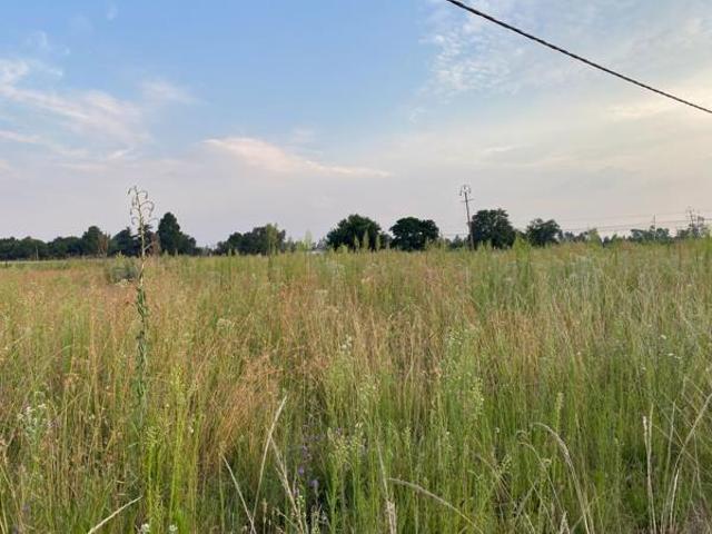 555 m² Land available in Unitas Park