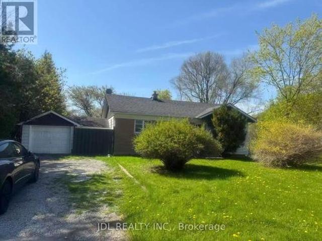 555 Wellington Street W, Aurora, ON, L4G 6J7 house for lease | Listing ID N13501 | Royal LePage