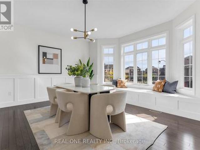 556 Sanderson Crescent, Milton, ON, L9T 8L9 house for sale | Listing ID W13455 | Royal LePage