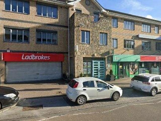 557 m2 office space for sale in Dublin 15