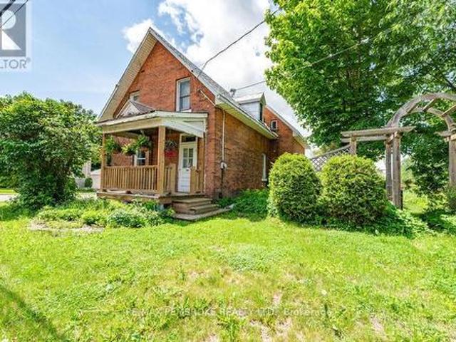 558 Mackay Street, Pembroke, ON, K8A 1E6 house for sale | Listing ID X13444 | Royal LePage