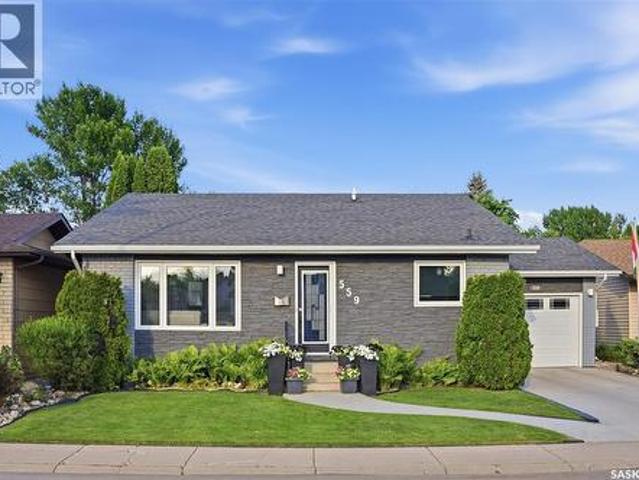 559 Delaronde Road, Saskatoon, SK, S7J 4A7 house for sale | Listing ID SK041171 | Royal LePage