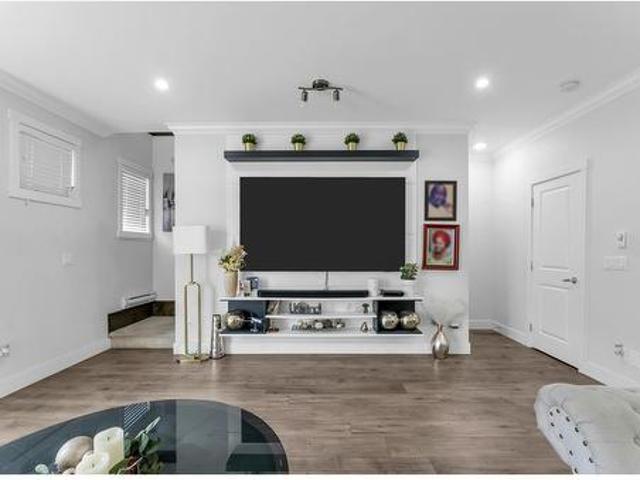 55 1389 Avenue, Surrey, BC, V3W 1L6 townhouse for sale | Listing ID R2984 | Royal LePage