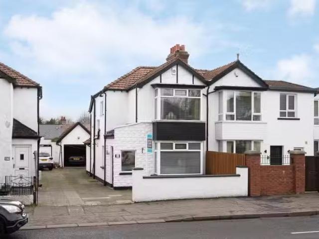 55 Upper Lisburn Road