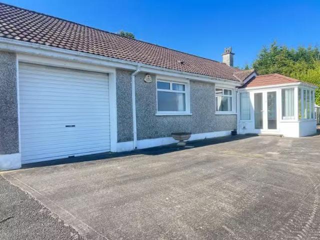 55 Flagstaff Road