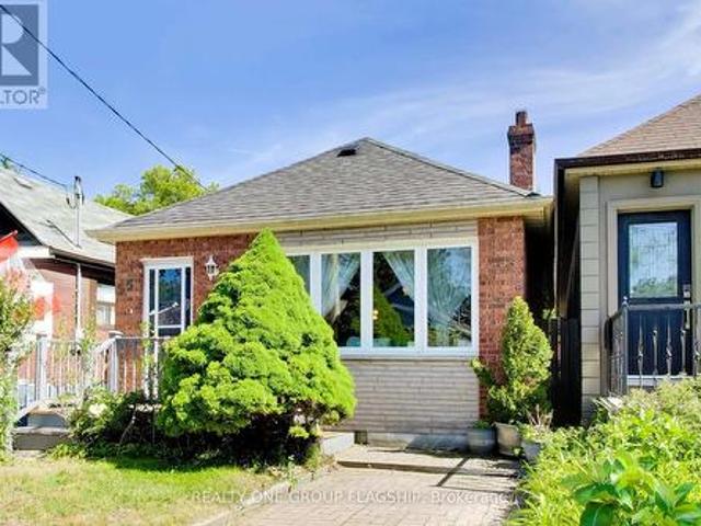 55 Frater Avenue, Toronto, ON, M4C 2H5 house for sale | Listing ID E13430 | Royal LePage